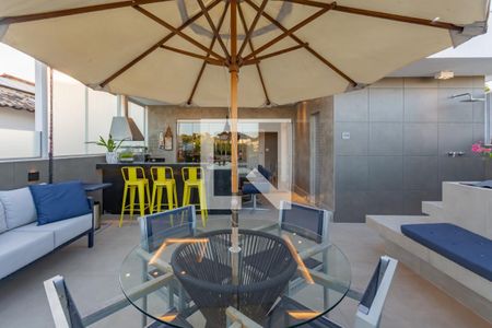 Apartamento à venda com 180m², 5 quartos e 3 vagas Apartamento à venda com 180m², 5 quartos e 3 vagasÁrea Gourmet - Cobertura