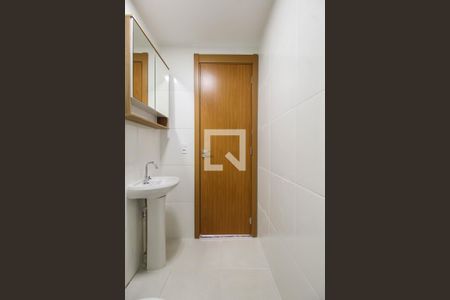 Apartamento para alugar com 37m², 2 quartos e 1 vaga Apartamento para alugar com 37m², 2 quartos e 1 vagaBanheiro