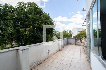 Casa à venda com 520m², 4 quartos e 5 vagasTerraço