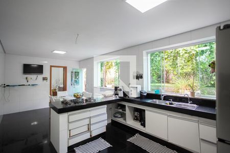 Casa à venda com 520m², 4 quartos e 5 vagasCozinha