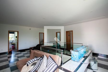 Casa à venda com 520m², 4 quartos e 5 vagas Sala 3