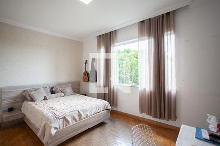 Casa à venda com 520m², 4 quartos e 5 vagasQuarto 2