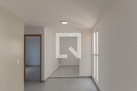Sala de apartamento à venda com 2 quartos, 48m² em Jardim Esmeraldina, Campinas