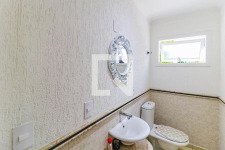 Casa à venda com 300m², 4 quartos e 3 vagasLavabo