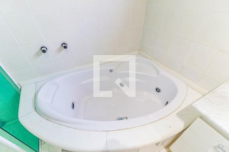 Casa à venda com 300m², 4 quartos e 3 vagasBanheiro Suíte 1