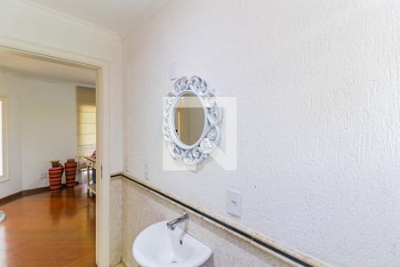 Casa à venda com 300m², 4 quartos e 3 vagasLavabo