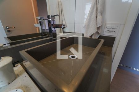 Apartamento para alugar com 122m², 2 quartos e 2 vagasBanheiro da Suíte 2