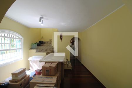 Sala de casa à venda com 3 quartos, 253m² em Jardim Umuarama, São Paulo