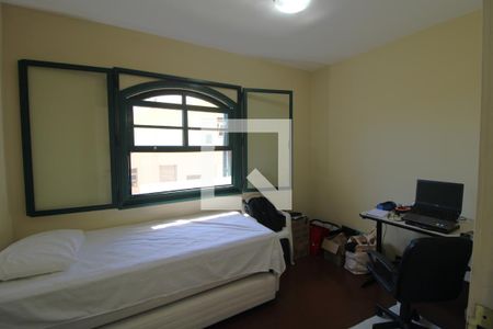 Casa à venda com 253m², 3 quartos e 3 vagasQuarto 1