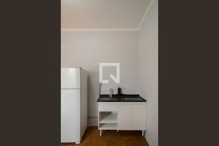 Quarto e Cozinha  de kitnet/studio para alugar com 1 quarto, 17m² em Anchieta, São Bernardo do Campo