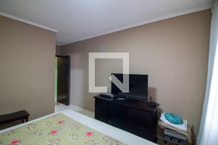 Casa à venda com 135m², 3 quartos e 2 vagas Casa à venda com 135m², 3 quartos e 2 vagasQuarto 3 - Suíte