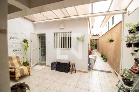 Casa à venda com 135m², 3 quartos e 2 vagas Casa à venda com 135m², 3 quartos e 2 vagasQuintal