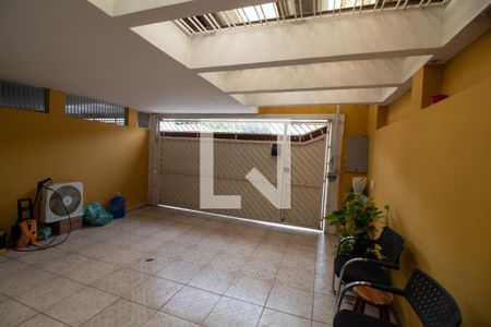 Casa à venda com 135m², 3 quartos e 2 vagas Casa à venda com 135m², 3 quartos e 2 vagasGaragem