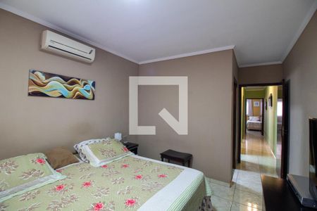 Casa à venda com 135m², 3 quartos e 2 vagas Casa à venda com 135m², 3 quartos e 2 vagasQuarto 3 - Suíte