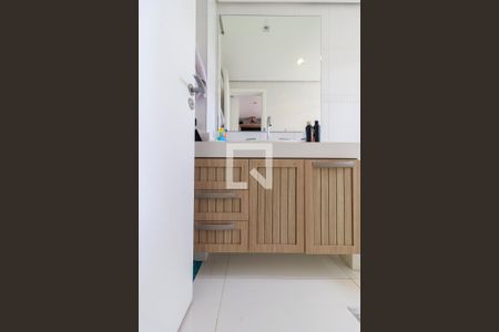 Apartamento à venda com 131m², 3 quartos e 3 vagasSuíte 3- Banheiro