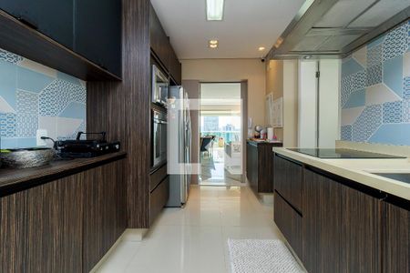 Apartamento à venda com 131m², 3 quartos e 3 vagasCozinha