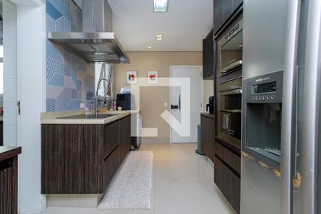 Apartamento à venda com 131m², 3 quartos e 3 vagasCozinha