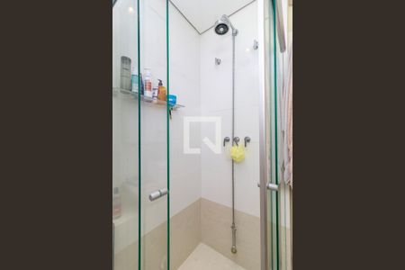 Apartamento à venda com 131m², 3 quartos e 3 vagasSuíte Principal- Banheiro