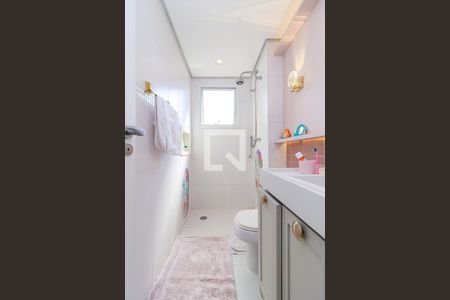 Apartamento à venda com 131m², 3 quartos e 3 vagasSuíte 2- Banheiro