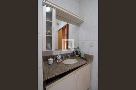 Banheiro 1 de casa à venda com 3 quartos, 128m² em Morro Santana, Porto Alegre