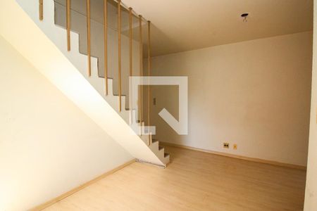 Sala 1 de apartamento para alugar com 2 quartos, 90m² em Menino Deus, Porto Alegre