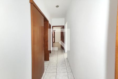 Corredor de apartamento para alugar com 4 quartos, 60m² em Passo das Pedras, Gravataí