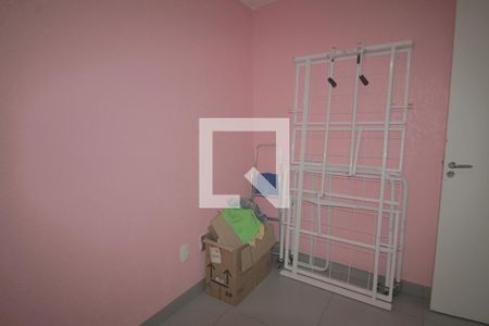 Quarto 2 de apartamento à venda com 2 quartos, 45m² em Mato Grande, Canoas