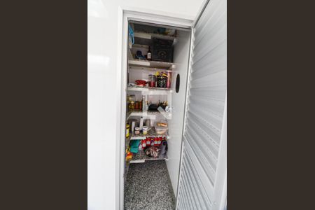 Casa à venda com 150m², 4 quartos e 6 vagasDespensa