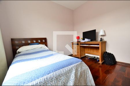 Casa à venda com 150m², 4 quartos e 6 vagasQuarto 2