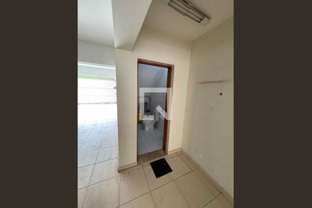 Casa à venda com 300m², 3 quartos e 6 vagasFoto 24