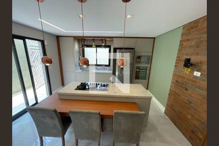 Foto 10 de casa à venda com 3 quartos, 300m² em Chácara Seis de Outubro, São Paulo