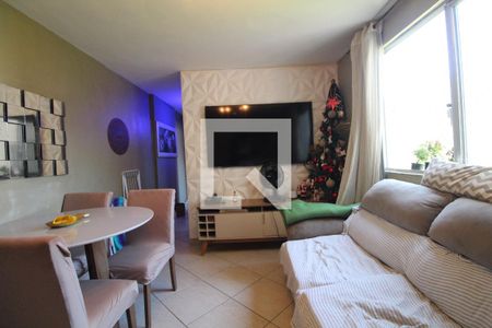 Sala de apartamento à venda com 2 quartos, 48m² em Jacarepaguá, Rio de Janeiro