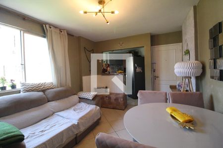 Sala de apartamento à venda com 2 quartos, 48m² em Jacarepaguá, Rio de Janeiro