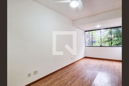 Sala de apartamento para alugar com 3 quartos, 70m² em Mont’serrat, Porto Alegre