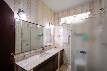 Casa à venda com 300m², 3 quartos e 3 vagasBanheiro 1 