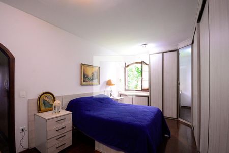 Casa à venda com 300m², 3 quartos e 3 vagasQuarto 2 - Suite 