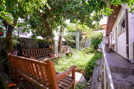 Casa à venda com 300m², 3 quartos e 3 vagasQuintal 