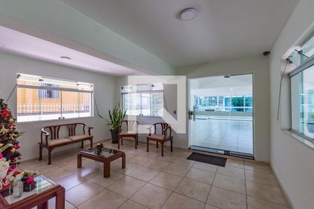 Apartamento à venda com 90m², 2 quartos e 1 vaga Apartamento à venda com 90m², 2 quartos e 1 vagaHall de entrada