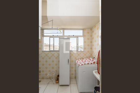 Apartamento à venda com 90m², 2 quartos e 1 vaga Apartamento à venda com 90m², 2 quartos e 1 vagaÁrea de Serviço
