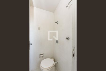Apartamento à venda com 90m², 2 quartos e 1 vaga Apartamento à venda com 90m², 2 quartos e 1 vagaBanheiro de serviço