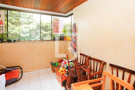 Sacada de apartamento à venda com 2 quartos, 70m² em Jardim Floresta, Porto Alegre