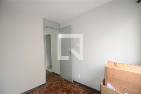 Quarto 1 de apartamento para alugar com 2 quartos, 35555m² em Irajá, Rio de Janeiro