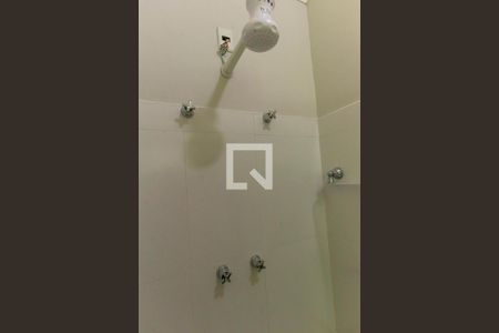 Casa à venda com 300m², 4 quartos e 5 vagas Casa à venda com 300m², 4 quartos e 5 vagasBanheiro