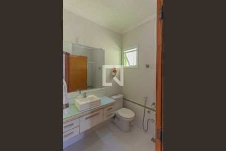 Casa à venda com 300m², 4 quartos e 5 vagas Casa à venda com 300m², 4 quartos e 5 vagasBanheiro