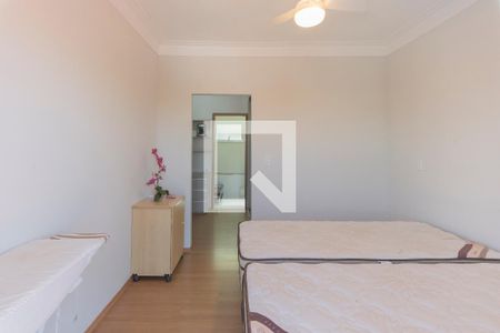 Suíte 1 de casa à venda com 4 quartos, 300m² em Jardim Yeda, Campinas