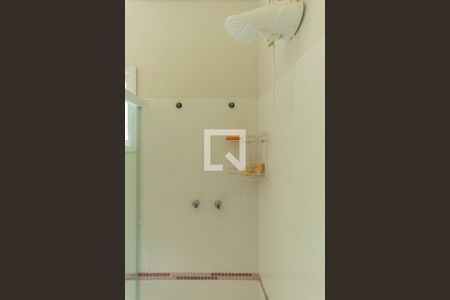 Casa à venda com 300m², 4 quartos e 5 vagas Casa à venda com 300m², 4 quartos e 5 vagasBanheiro da Suíte 1