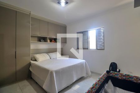 Suíte - Quarto 1 de casa à venda com 3 quartos, 225m² em Parque Novo Oratório, Santo André