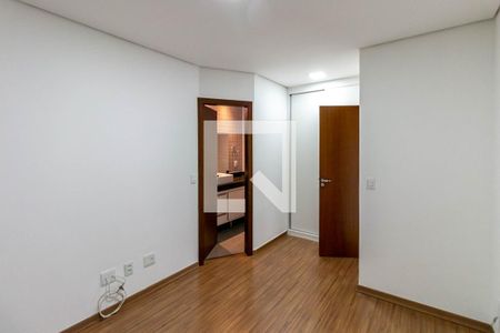 Apartamento para alugar com 98m², 3 quartos e 4 vagas Apartamento para alugar com 98m², 3 quartos e 4 vagasQuarto Suíte 2