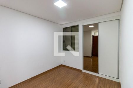 Apartamento para alugar com 98m², 3 quartos e 4 vagas Apartamento para alugar com 98m², 3 quartos e 4 vagasQuarto Suíte 2