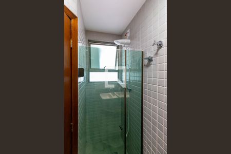 Apartamento para alugar com 98m², 3 quartos e 4 vagas Apartamento para alugar com 98m², 3 quartos e 4 vagasBanheiro da Suíte 2